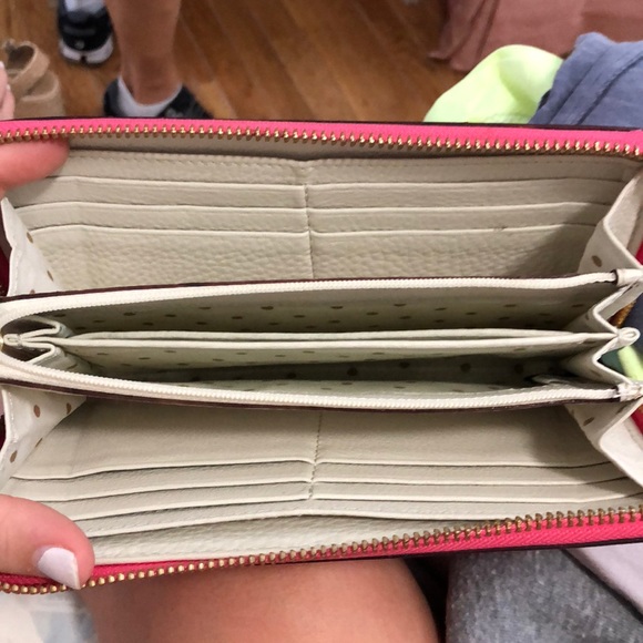 Kate Spade Wallet - Picture 2 of 5
